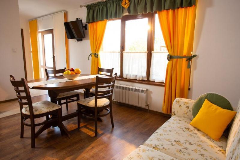 Guest House Arima Sushina ภายนอก รูปภาพ